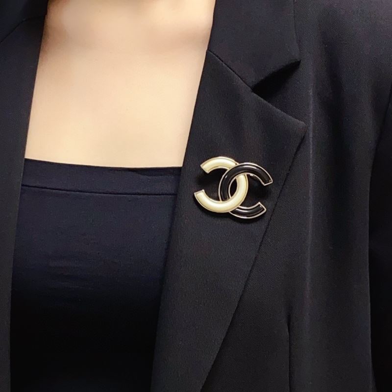 Ch*el brooches